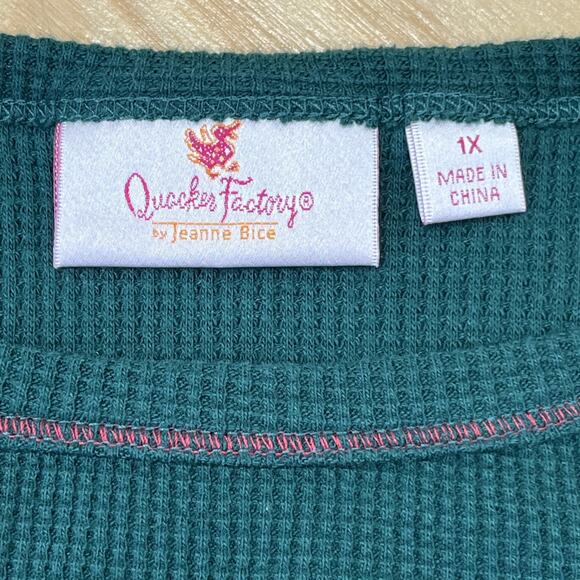 Quacker Factory Womens Thermal Waffleknit Top Size 1X Green Christmas Reindeer - Picture 3 of 11